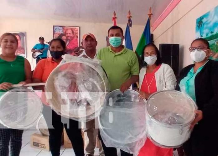 nicaragua, bilwi, instrumentos,