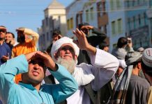 Los talibanes matan y cuelgan en público a cuatro secuestradores