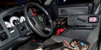 Detienen a hombre con una bayoneta cerca de la sede del Partido Demócrata en EEUU