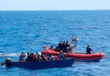 Interceptan una embarcación con 30 inmigrantes en Puerto Rico Interceptan una embarcación con 30 inmigrantes en Puerto Rico