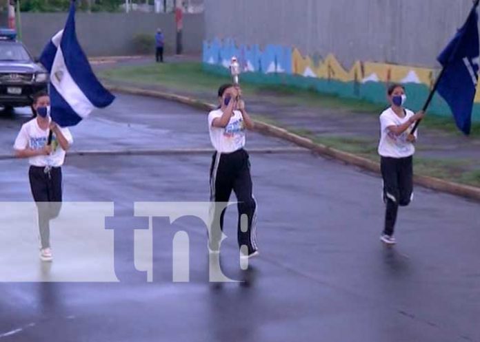 nicaragua, managua, daniel ortega, rosario murillo, antorcha,