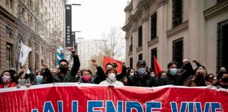 Chile: Rinden homenaje a Salvador Allende a 48 años del golpe milita