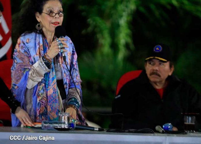 VICE Vicepresidenta agradece el trabajo realizado por la DOEP de la policía