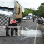 Accidente entre furgón y vehículo deja a una joven lesionada en Estelí Lugar de un fuerte accidente de tránsito en Estelí