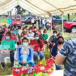 Sistema de Producción realiza entrega de cerdas en Boaco Sistema de Producción apoya a protagonistas de Boaco con crianza de cerdos