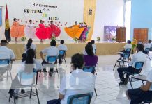 Estudiantes de magisterio en Managua reciben clases de danza Estudiantes de magisterio en Managua reciben clases de danza