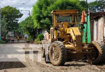 A paso firme la construcción de 11 cuadras en el barrio Hialeah de Managua Reparación de calles en el barrio Hialeah, Managua