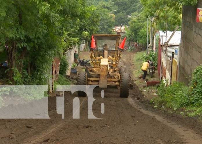 Construcción vial del barrio William Galeano lleva avance del 60%