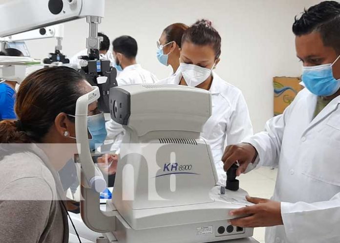 Jornada de atención visual en el CENAO, Managua