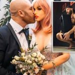 Hombre que se divorció de su muñeca anuncia que se enamoró de un cenicero Hombre que se divorció de su muñeca anuncia que se enamoró de un cenicero