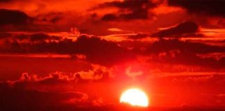 Impresionante! Cielo de Maryland en EE.UU se tiñe de color rojo