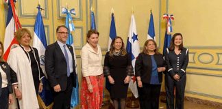 Conmemoran bicentenario de independencia de Centroamérica en España