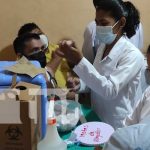 Gobierno inmuniza contra el COVID-19 a la población del Triángulo Minero Vacunación contra el COVID-19 a mayores de 30 años en el Triángulo Minero