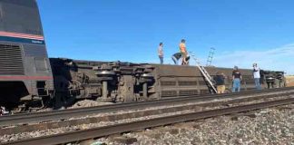 Descarrilamiento de tren deja al menos tres fallecidos en Estados Unidos