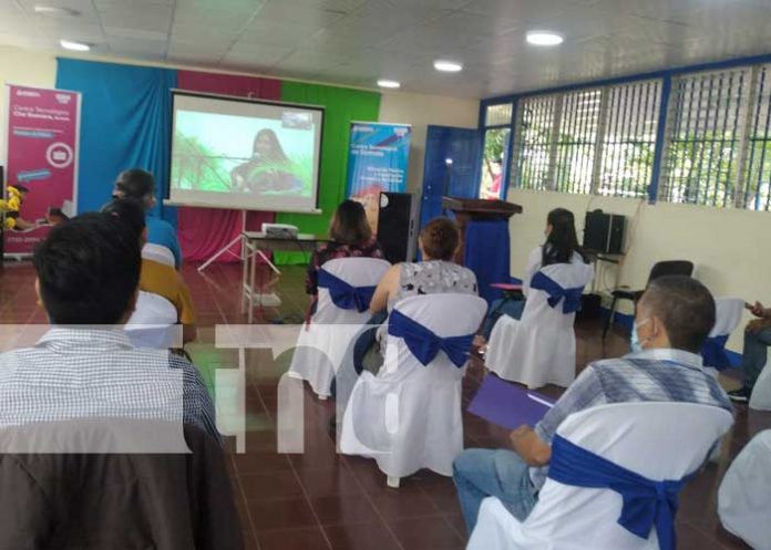 Foro para reforzar la educación técnica en Madriz
