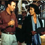 Warner Bros prepara un remake de «The Bodyguard» Warner Bros prepara un remake de "The Bodyguard"