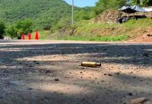 Enfrentamiento entre cárteles deja cinco muertos en Michoacán, México Enfrentamiento entre cárteles deja cinco muertos en Michoacán, México