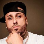 Nicky Jam comparte la primera foto con su nueva y sexy novia Nicky Jam comparte la primera foto con su nueva y sexy novia