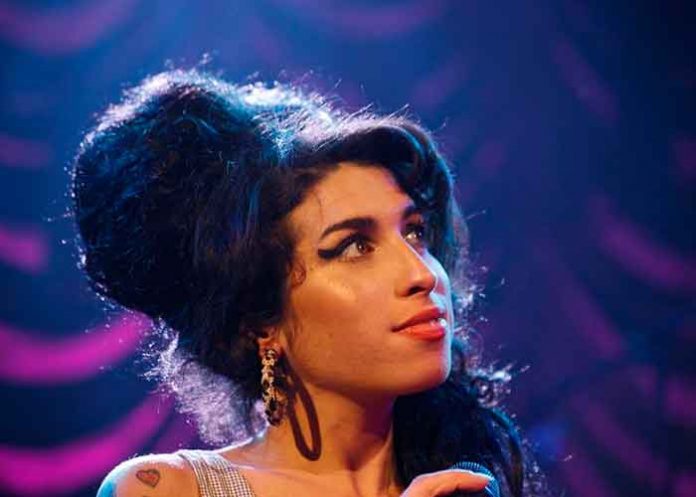 Harán película biográfica sobre los últimos años de vida de Amy Winehouse