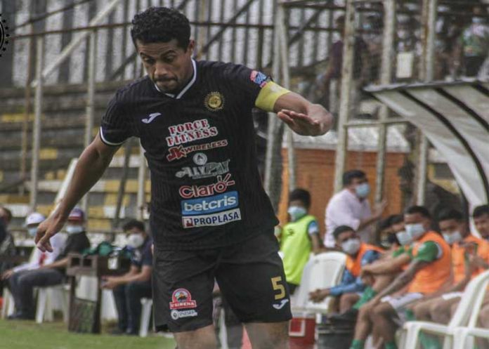 Diriangén sigue líder en Torneo Apertura