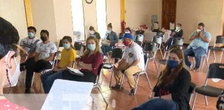 Charla para estudiantes universitarios sobre el medio ambiente