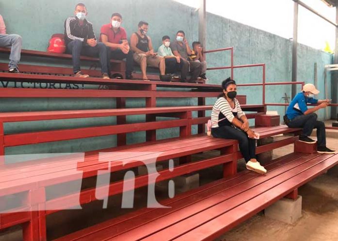 gradas-001 Graderías nuevas en el gimnasio de Chontales