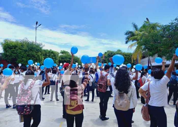 Actividad en el Centro Tecnológico de Granada en conmemoración del Bicentenario de Centroamérica