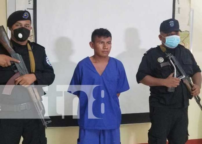 Presentación del sujeto que cometió homicidio en Nueva Segovia
