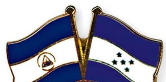 Bandera de Nicaragua y Honduras