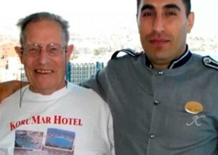 Viral: Un hombre le deja toda su fortuna a empleado de un hotel