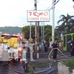 Incendio en Las Brisas: Tres viviendas afectadas por las llamas Incendio afectó a tres viviendas en Las Brisas, Managua