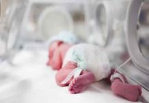 Mujer demanda a hospital por "error humano" al ser intercambiada de bebé
