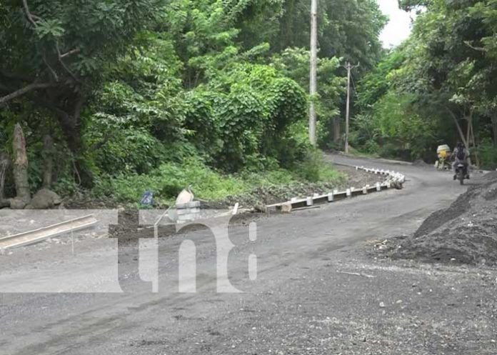 Construcción de nueva carretera avanza en la Isla de Ometepe
