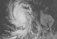 Larry se convierte en huracán de categoría 2 al este de las Antillas Menores