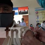 MINSA continúa con la jornada de vacunación contra el COVID-19 en León