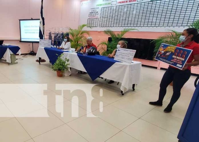 Conferencia de prensa de Lotería Nacional sobre entrega de utilidades