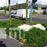 Hombre cae muerto en plena calle del Distrito V de Managua Hombre yace muerto en una de las calles de Altamira, en Managua