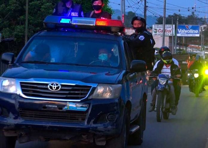 La perla del septentrión amaneció con alegría al recibir la diana de la Policía Nacional