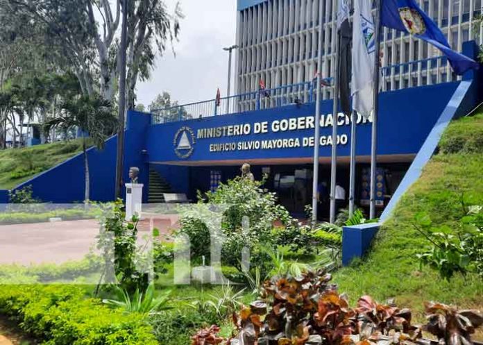 Ministerio de Gobernación brindò informe de servicios