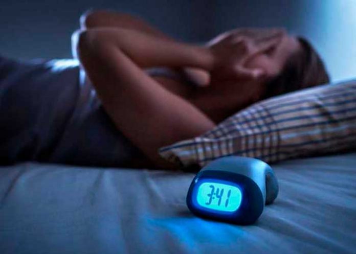 Mujer de China asegura que no dormido en 40 años