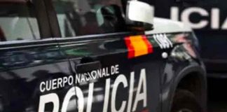 España: Detienen a una mujer por comerse los dedos de su compañera