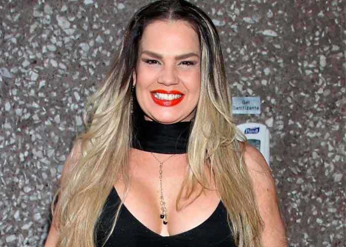 Niurka aparece con su novio 22 años menor