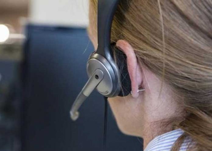 Buscan a operadora del 911 que colgaba las llamadas intencionalmente