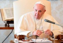 El papa Francisco reveló que tras su operación "algunos me querían muerto"