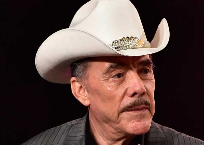 pedro-rivera2 Pedro Rivera padre de la fallecida Jenni Rivera es denunciado por acoso sexual.