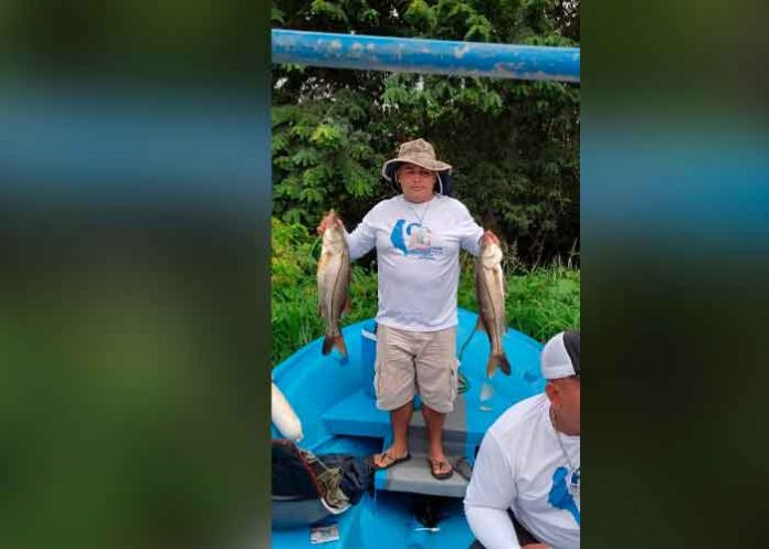 pesca1 Realizan torneo internacional de pesca deportiva con orgullo patrio