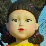 Muñeca del «Juego del Calamar» ya tiene su piñata en México Muñeca del "Juego del Calamar" ya tiene su piñata en México