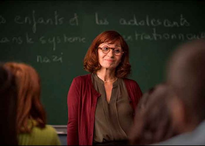 Profesora no encuentra empleo normal, por eso optó por el OnlyFans