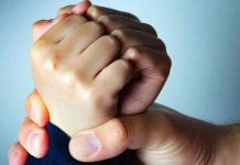 Arrestan a hombre por meter a su niña en una secadora en EE.UU. Arrestan a hombre por meter a su niña en una secadora en EE.UU.