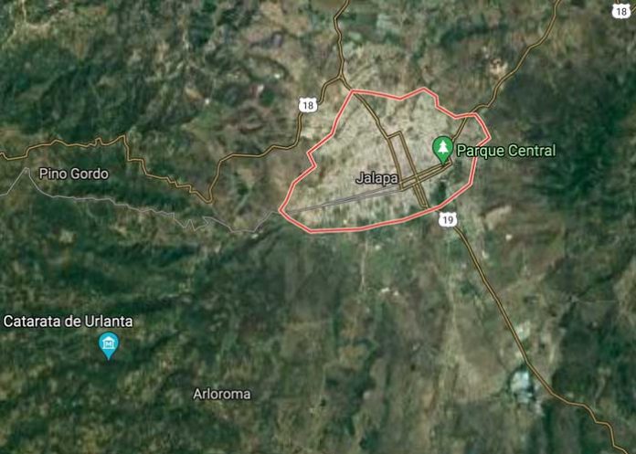 Ciclista lesionado al ser atropellado en Jalapa